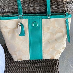 COACH SHOULDER BAG. LOVE THE TURQUOISE COLOR!  CLEAN INSIDE. EUC